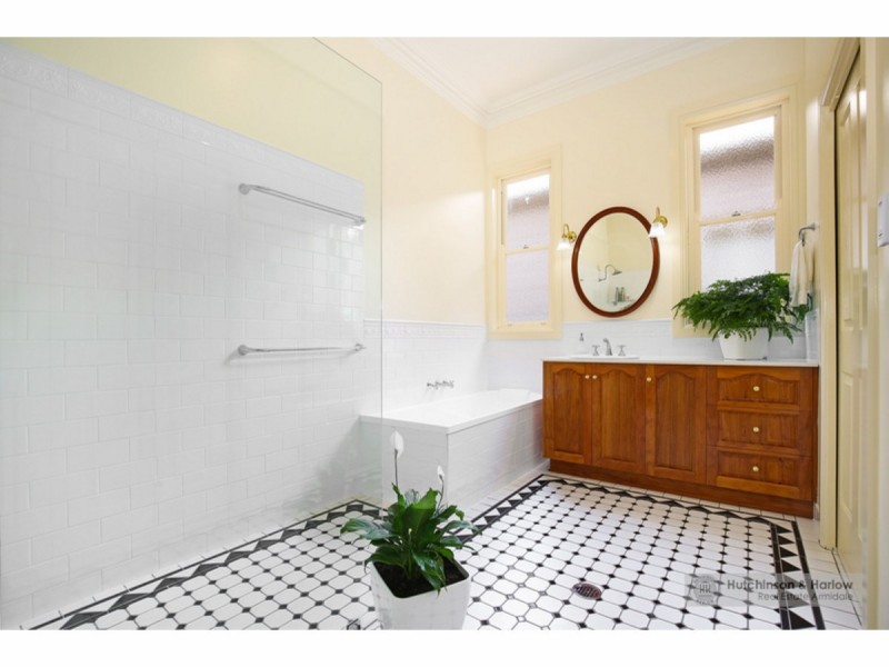 94 Brown Street, Armidale NSW 2350