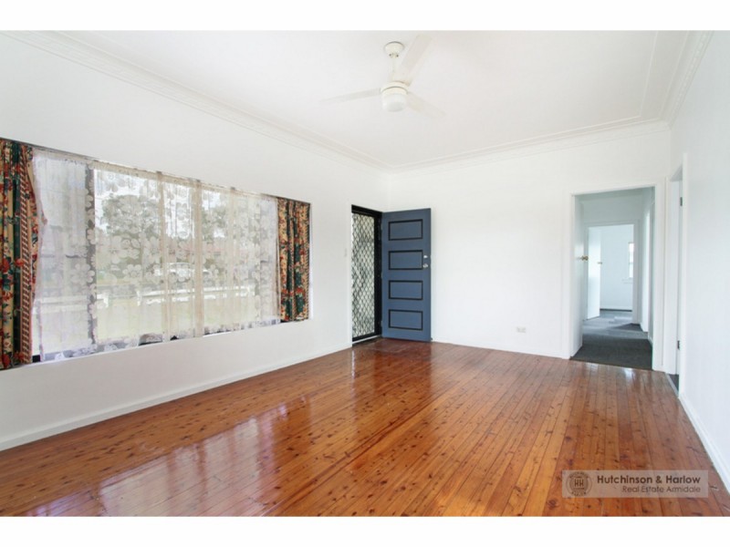 25 Mann Street, Armidale NSW 2350