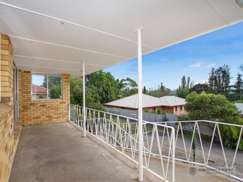 19 Hargrave Street, Armidale NSW 2350