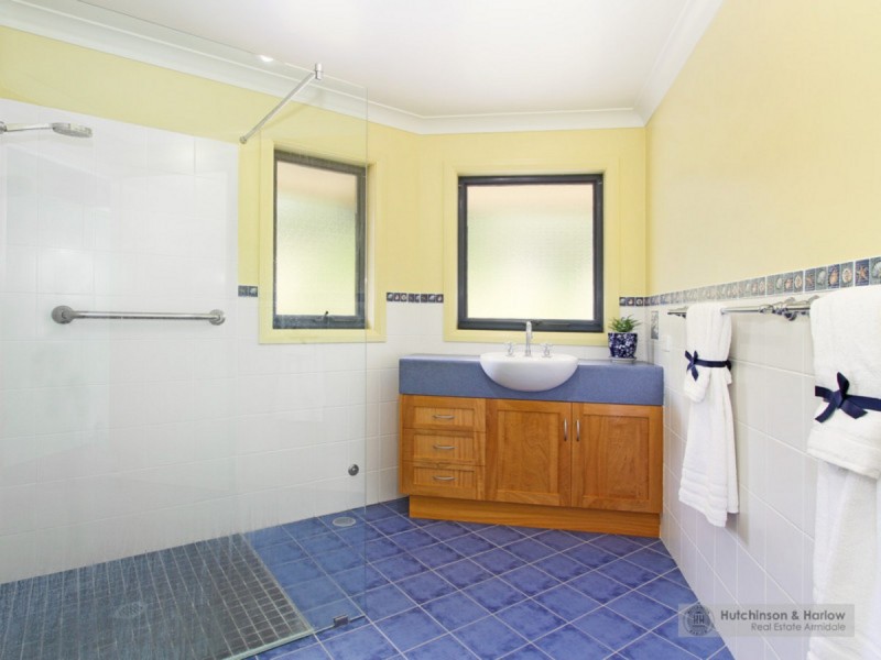 36 Sattlers Road, Armidale NSW 2350