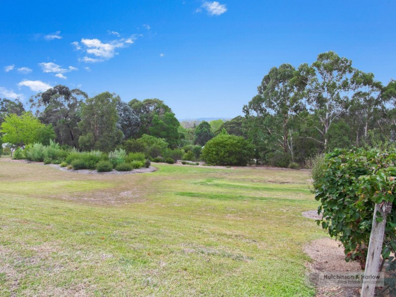 36 Sattlers Road, Armidale NSW 2350
