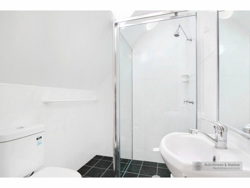 2 Everett Street, Uralla NSW 2358