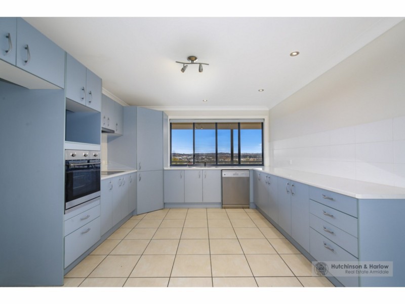 71 Ash Tree Drive, Armidale NSW 2350