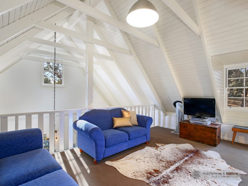 62 Mount Butler Road, Armidale NSW 2350