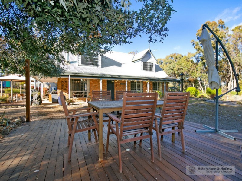 69 Kendall Road, Armidale NSW 2350