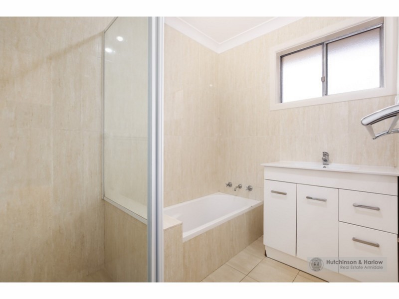 27 Judith Street, Armidale NSW 2350