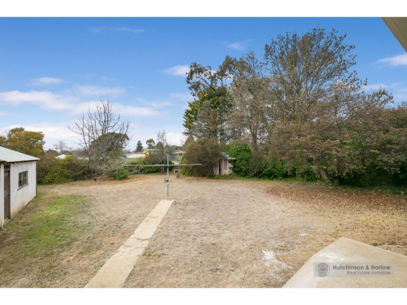 27 Judith Street, Armidale NSW 2350