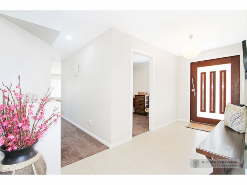 8 Welbourn Place, Armidale NSW 2350
