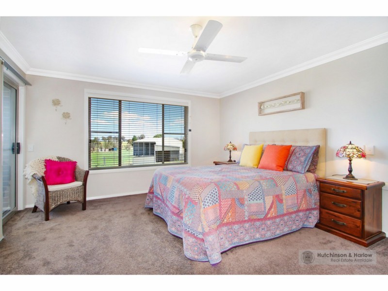 8 Welbourn Place, Armidale NSW 2350