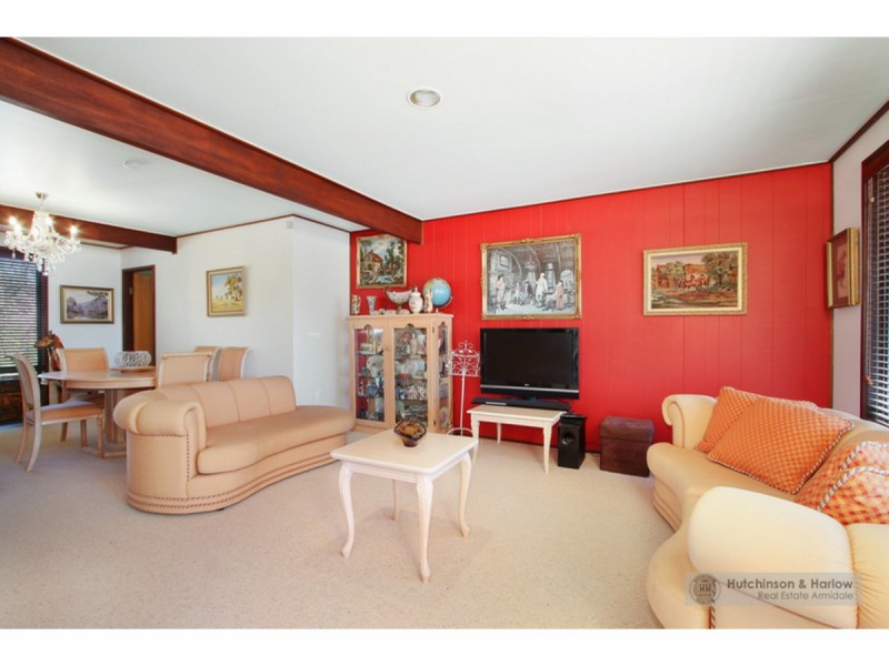 37 Lynches Road, Armidale NSW 2350