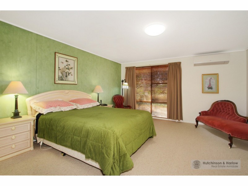 37 Lynches Road, Armidale NSW 2350