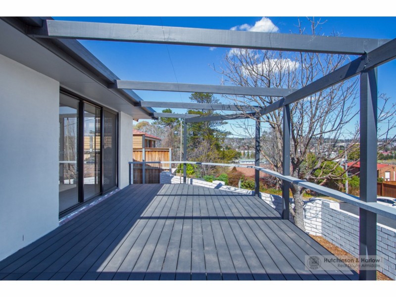 7 Hughes Place, Armidale NSW 2350