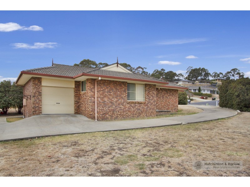 64 Ash Tree Drive, Armidale NSW 2350