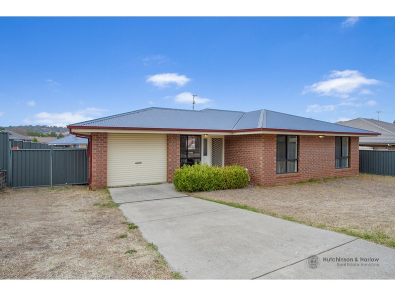 39 Kennedy Street, Armidale NSW 2350