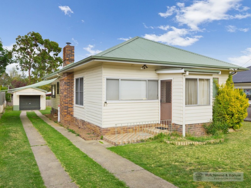 87 Taylor Street, Armidale NSW 2350
