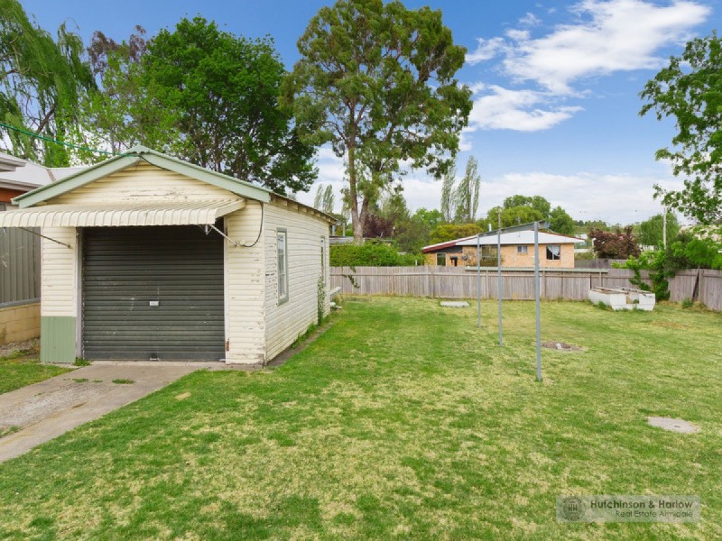 87 Taylor Street, Armidale NSW 2350