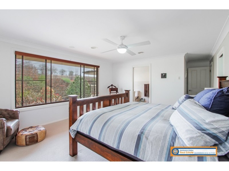 104 Lynland Drive, Armidale NSW 2350