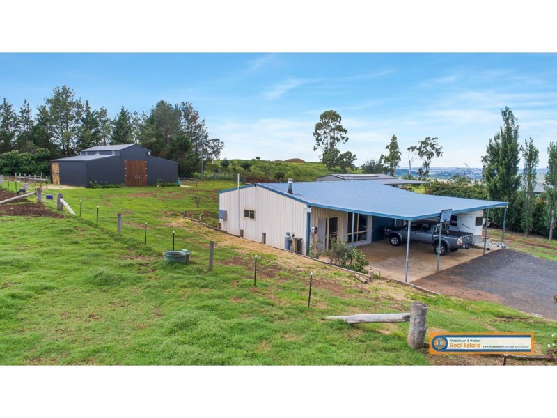 104 Lynland Drive, Armidale NSW 2350