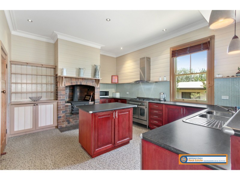 86 Mann Street, Armidale NSW 2350