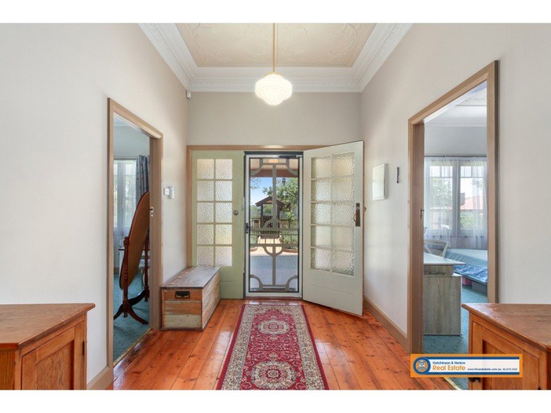 86 Mann Street, Armidale NSW 2350