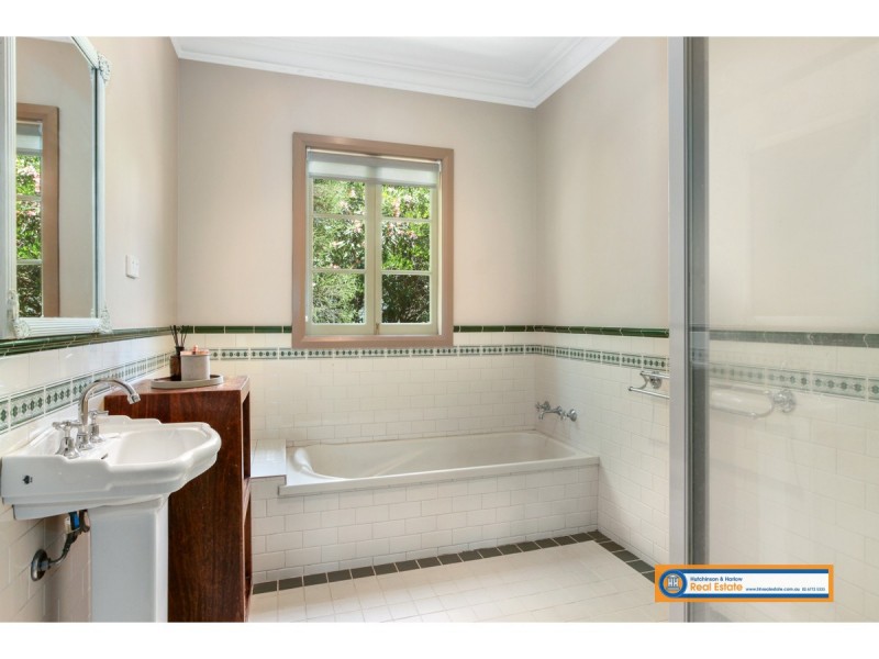 86 Mann Street, Armidale NSW 2350