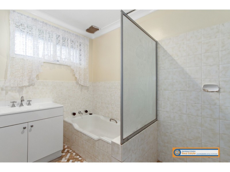 4 Schultz Avenue, Armidale NSW 2350