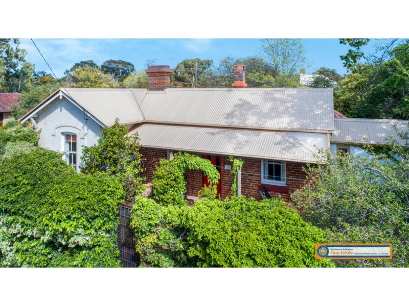 208 Markham Street, Armidale NSW 2350
