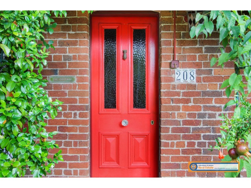 208 Markham Street, Armidale NSW 2350