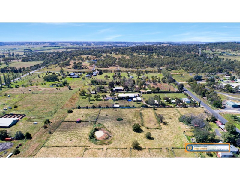 9 Mann Street, Armidale NSW 2350