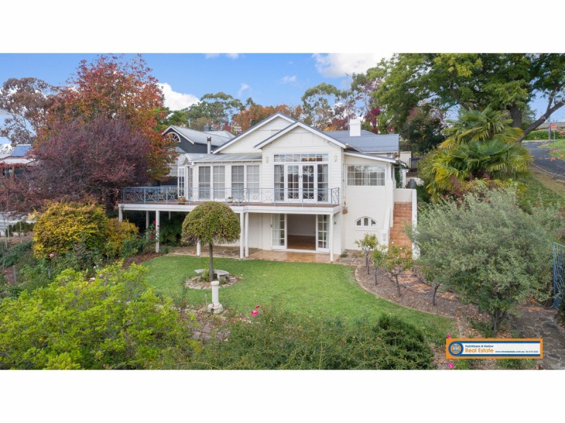 15 Garibaldi Street, Armidale NSW 2350