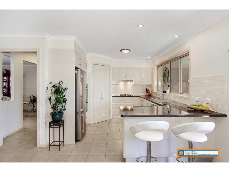 8 Mason Crescent, Armidale NSW 2350