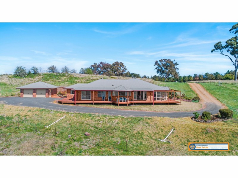 108 Lynland Drive, Armidale NSW 2350