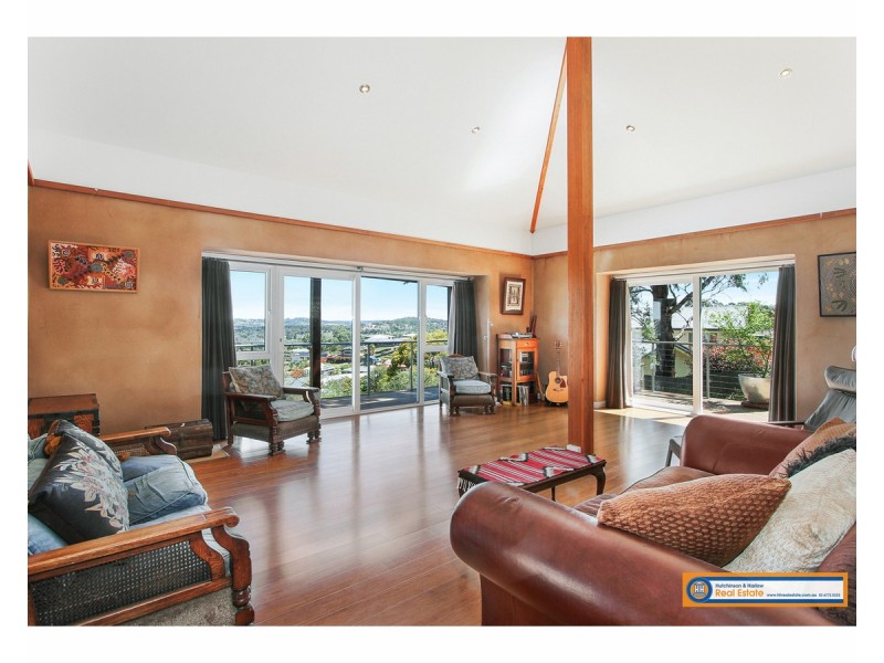 6 Amber Close, Armidale NSW 2350