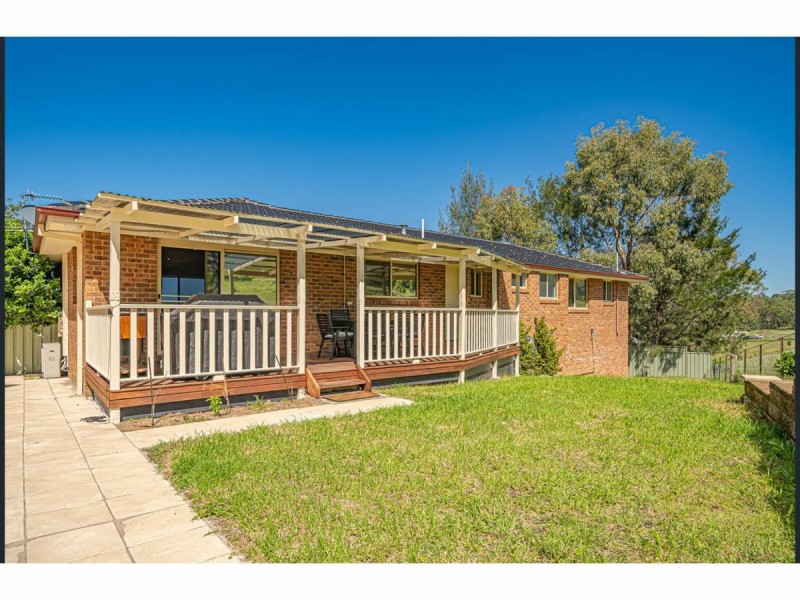 1 David Crescent, Armidale NSW 2350