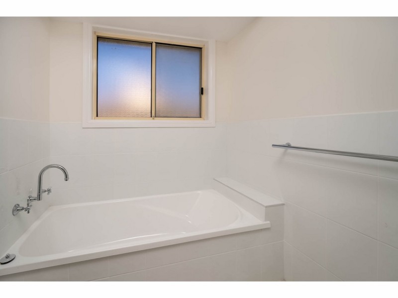 113 Fittler Close, Armidale NSW 2350