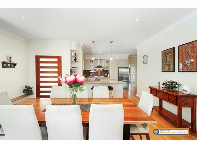 1 St Cuthberts Avenue, Armidale NSW 2350