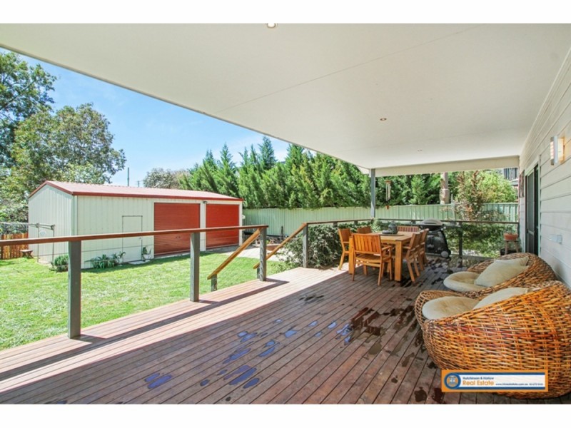 1 St Cuthberts Avenue, Armidale NSW 2350