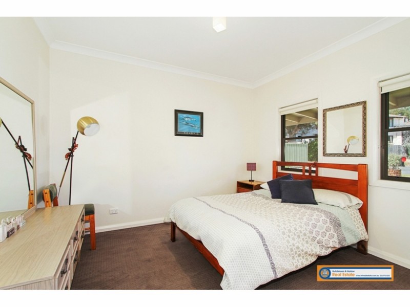 1 St Cuthberts Avenue, Armidale NSW 2350