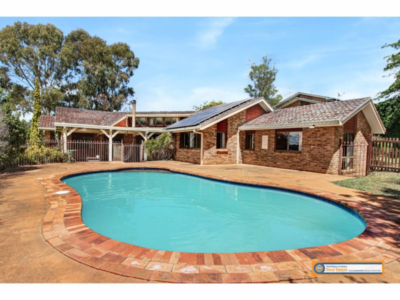 11 Stewart Crescent, Armidale NSW 2350