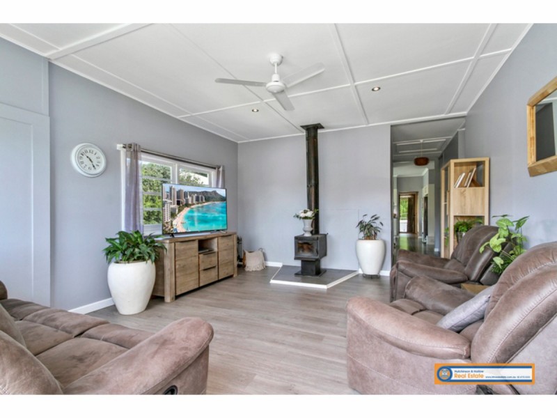 25 Tancredi Street, Armidale NSW 2350