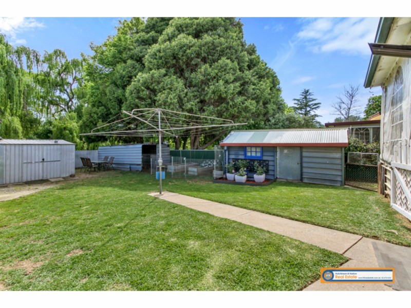 25 Tancredi Street, Armidale NSW 2350