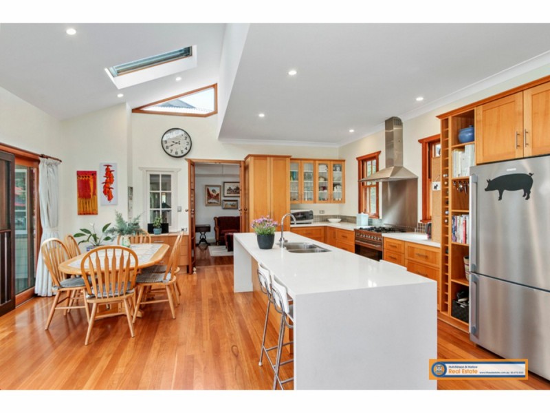 142 Mossman Street, Armidale NSW 2350