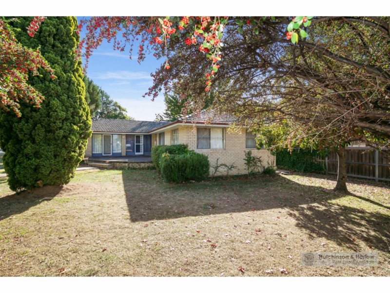 79 Queen Elizabeth Drive, Armidale NSW 2350