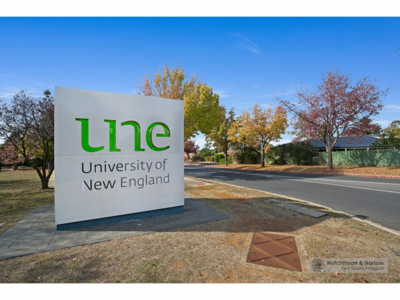 79 Queen Elizabeth Drive, Armidale NSW 2350