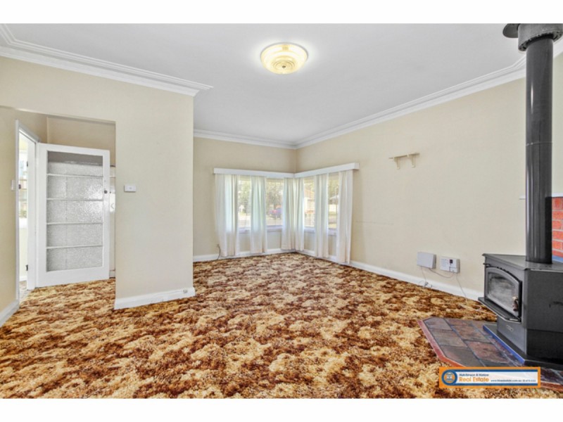 73 Mossman Street, Armidale NSW 2350