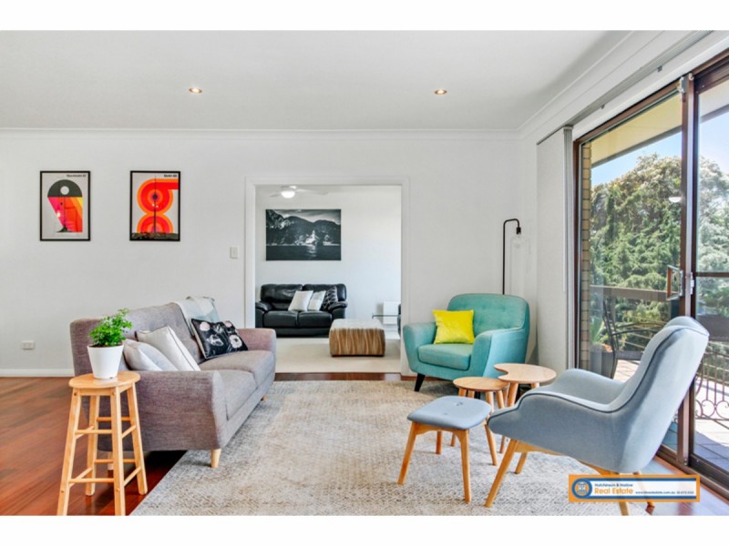 17 Campion Parade, Armidale NSW 2350