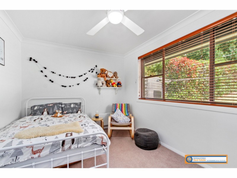 17 Campion Parade, Armidale NSW 2350