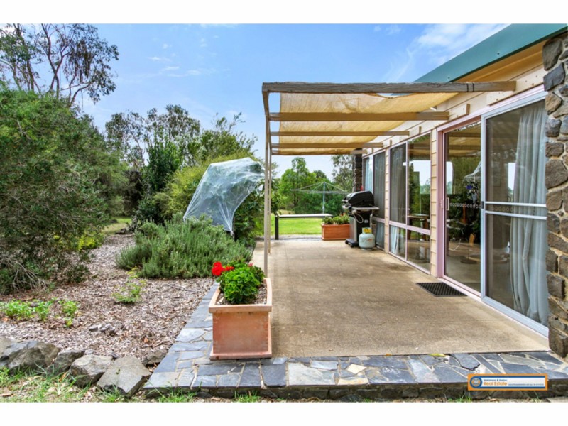 11 Old Gostwyck Road, Armidale NSW 2350