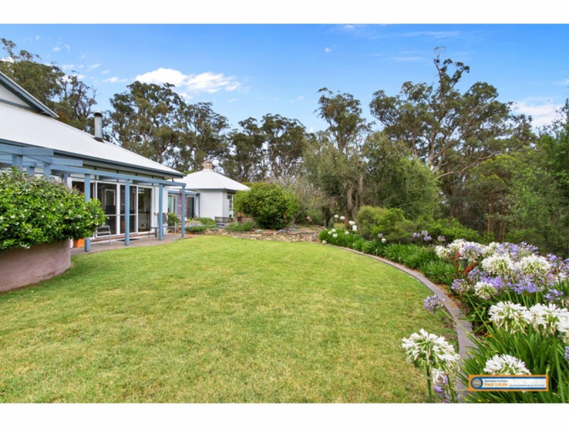 841 Boorolong Road, Armidale NSW 2350