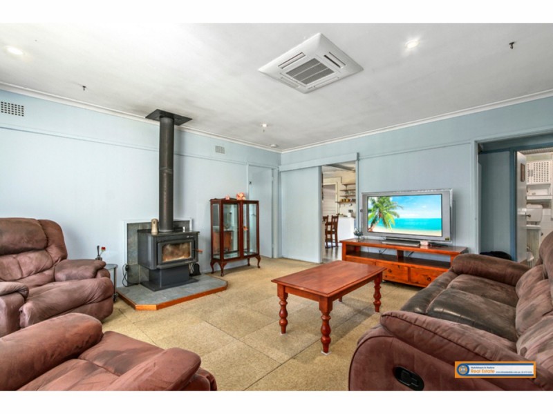 22 Newton Street, Armidale NSW 2350